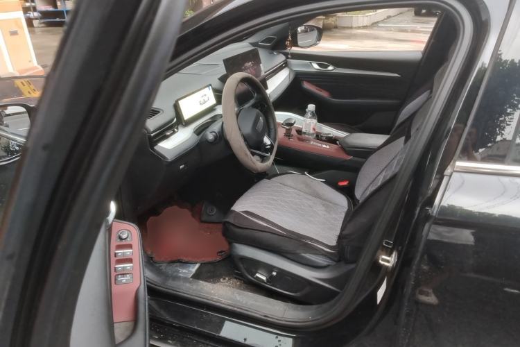 Used Geely Auto Preface 2025 Dongfang Yao 1.5TD Kunlun Edition Left Front Seat