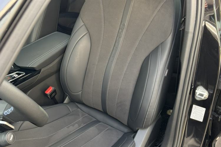 Used Geely Auto Preface 2025 Dongfang Yao 2.0TD Lanxing Edition Left Front Seat
