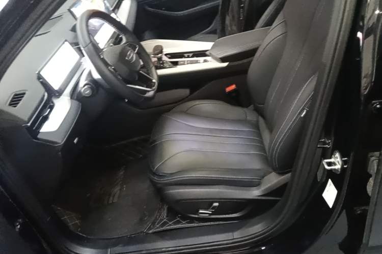 Used Geely Auto Preface 2025 Dongfang Yao 1.5TD Fuyao Edition Left Front Seat