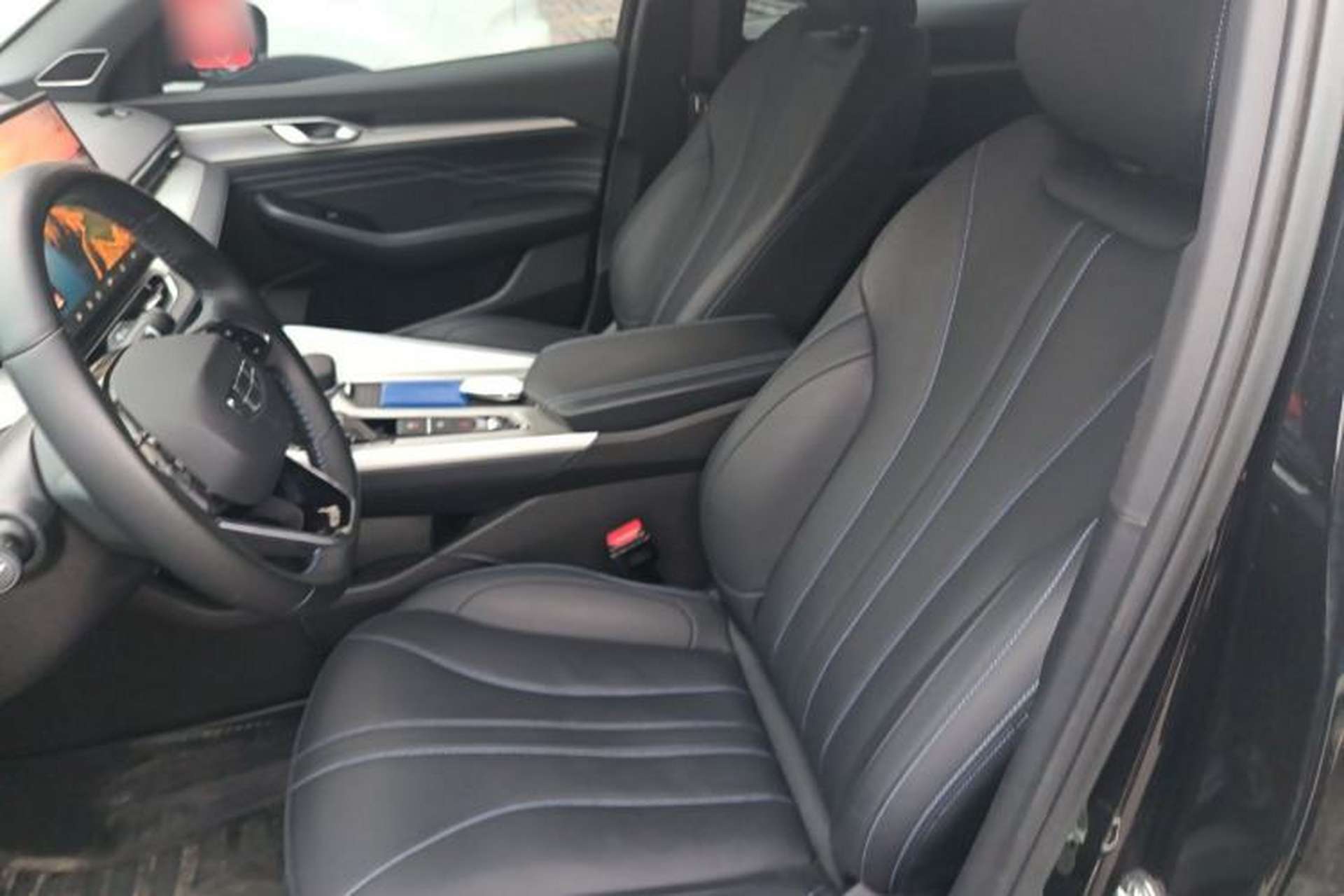 Used Geely Auto Preface 2025 Dongfang Yao 1.5TD Kunlun Edition Left Front Seat