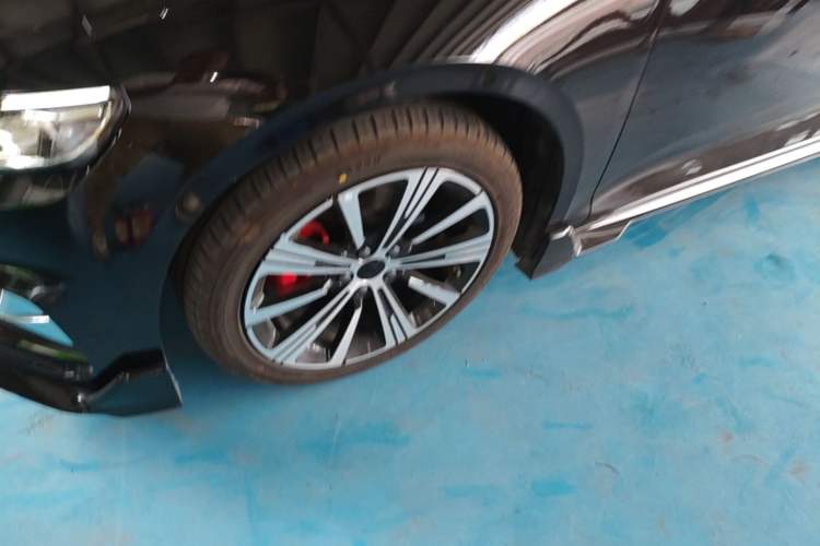 Used Geely Auto Preface 2025 Dongfang Yao 1.5TD Kunlun Edition Left Front Wheel Hub