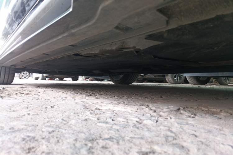 Used Geely Auto Preface 2025 Dongfang Yao 1.5TD Kunlun Edition Left Side Sill