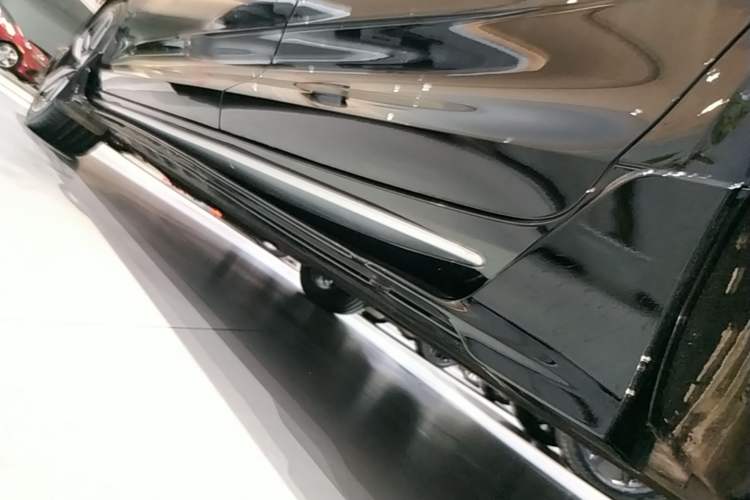 Used Geely Auto Preface 2025 Dongfang Yao 2.0TD Lanxing Edition Left Side Sill