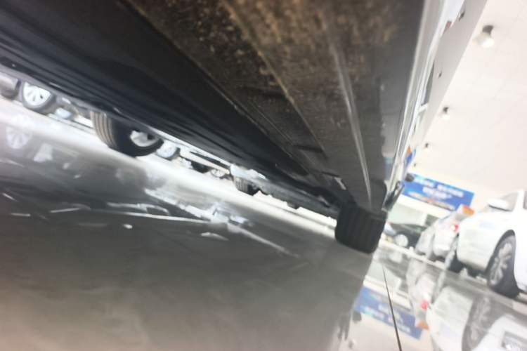 Used Geely Auto Preface 2025 Dongfang Yao 1.5TD Kunlun Edition Left Side Sill