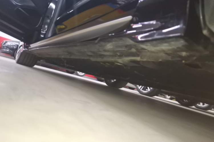 Used Geely Auto Preface 2025 Dongfang Yao 1.5TD Kunlun Edition Left Side Sill