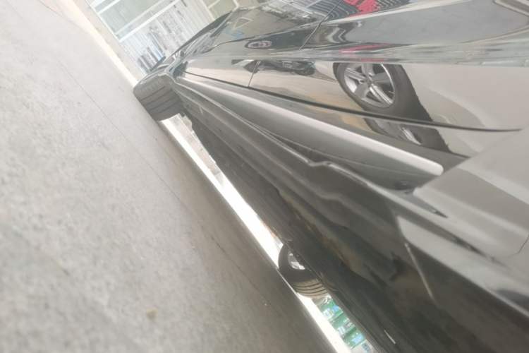 Used Geely Auto Preface 2025 Dongfang Yao 2.0TD Moonlight Edition Left Side Sill