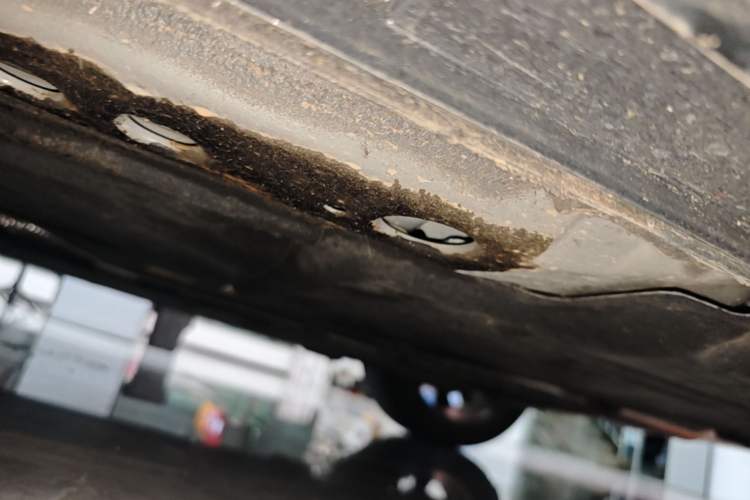 Used Geely Auto Preface 2025 Dongfang Yao 1.5TD Kunlun Edition Left Side Sill