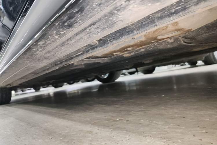 Used Geely Auto Preface 2025 Dongfang Yao 1.5TD Kunlun Edition Left Side Sill