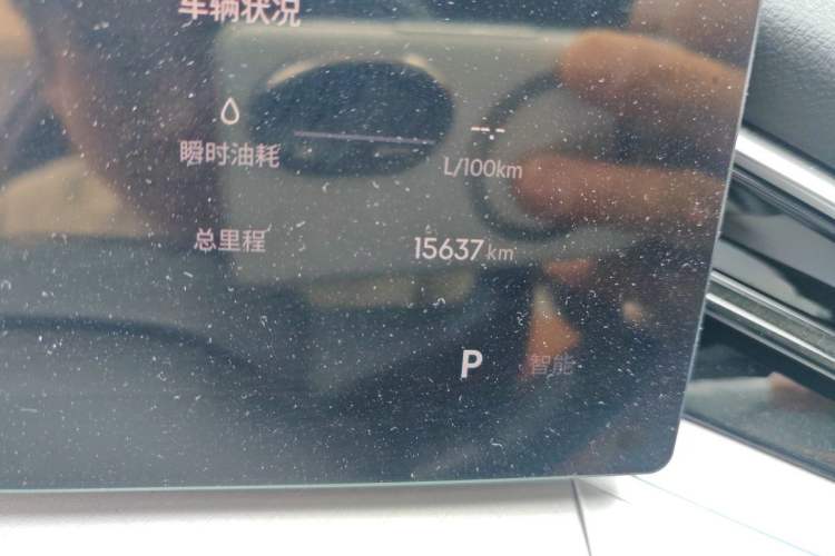 Used Geely Auto Preface 2025 Dongfang Yao 1.5TD Kunlun Edition Odometer Close Up