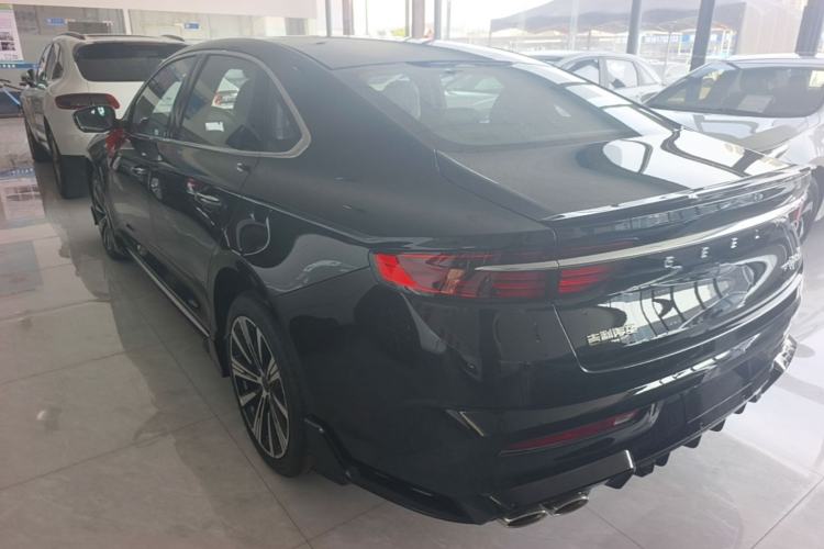 Used Geely Auto Preface 2025 Dongfang Yao 1.5TD Kunlun Edition Rear Left 45 Deg