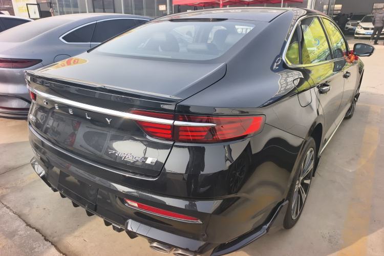 Used Geely Auto Preface 2025 Dongfang Yao 1.5TD Kunlun Edition Rear Right 45 Deg