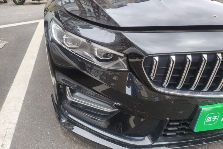 Used Geely Auto Preface 2025 Dongfang Yao 1.5TD Kunlun Edition Right Front Headlight