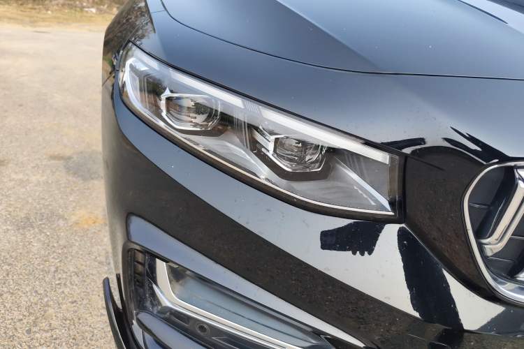 Used Geely Auto Preface 2025 Dongfang Yao 1.5TD Kunlun Edition Right Front Headlight