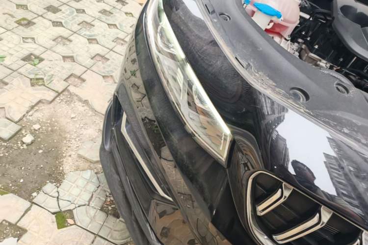 Used Geely Auto Preface 2025 Dongfang Yao 1.5TD Kunlun Edition Right Front Headlight