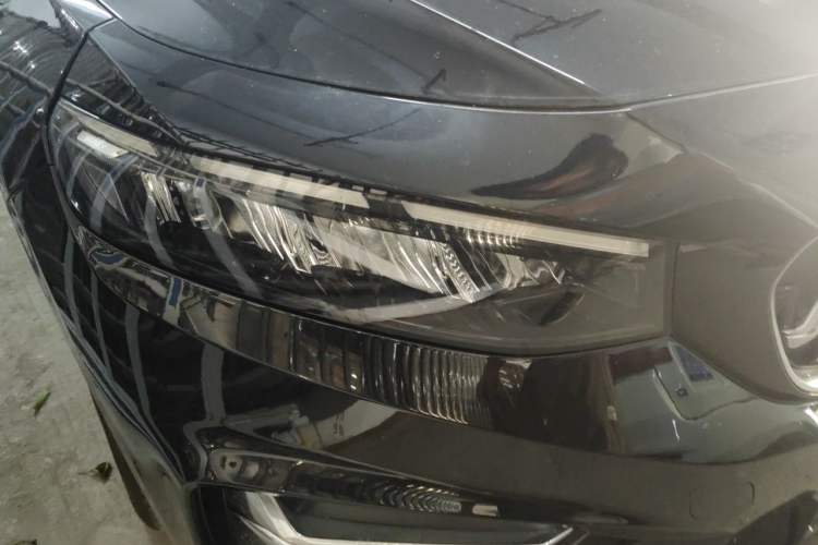 Used Geely Auto Preface 2025 Dongfang Yao 1.5TD Fuyao Edition Right Front Headlight