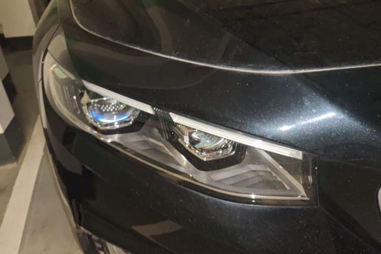 Used Geely Auto Preface 2025 Dongfang Yao 1.5TD Kunlun Edition Right Front Headlight