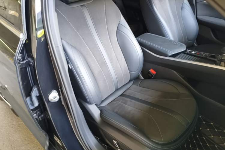 Used Geely Auto Preface 2025 Dongfang Yao 2.0TD Jin Chao Edition Right Front Seat