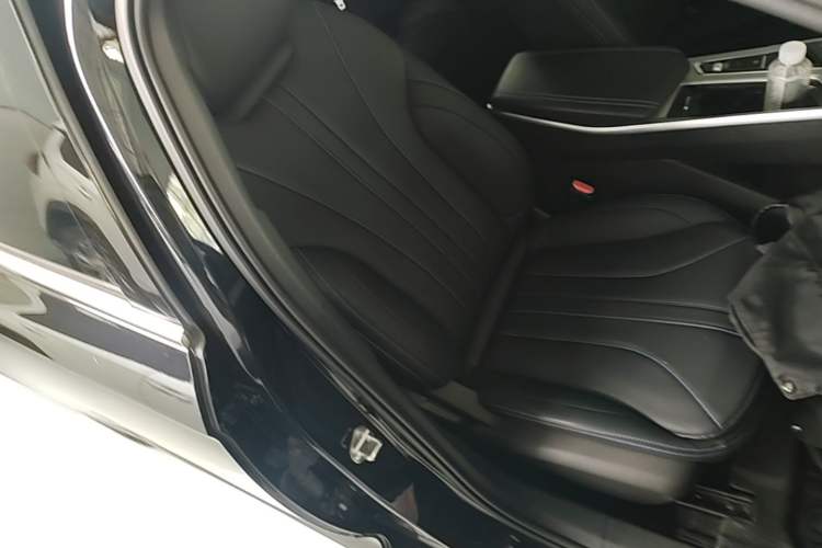 Used Geely Auto Preface 2025 Dongfang Yao 1.5TD Fuyao Edition Right Front Seat