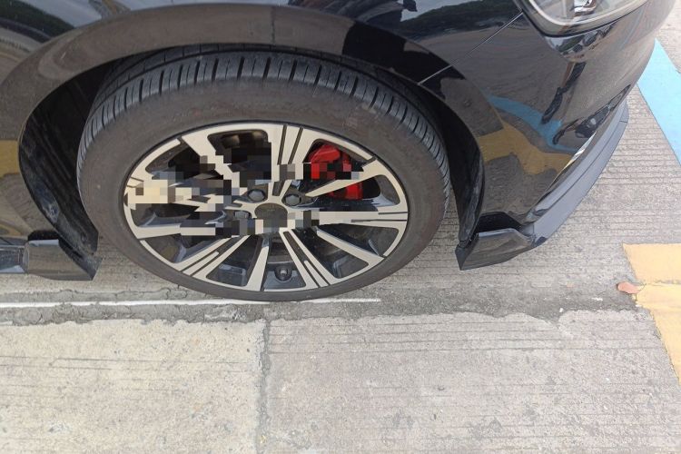 Used Geely Auto Preface 2025 Dongfang Yao 1.5TD Kunlun Edition Right Front Wheel Hub