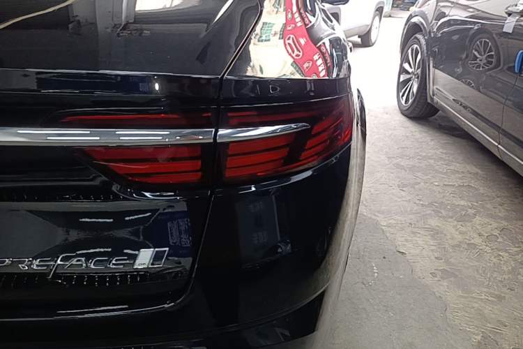 Used Geely Auto Preface 2025 Dongfang Yao 1.5TD Fuyao Edition Right Rear Taillight