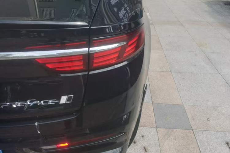 Used Geely Auto Preface 2025 Dongfang Yao 2.0TD Moonlight Edition Right Rear Taillight