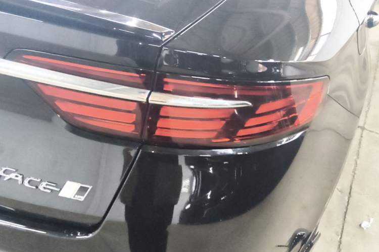 Used Geely Auto Preface 2025 Dongfang Yao 2.0TD Moonlight Edition Right Rear Taillight