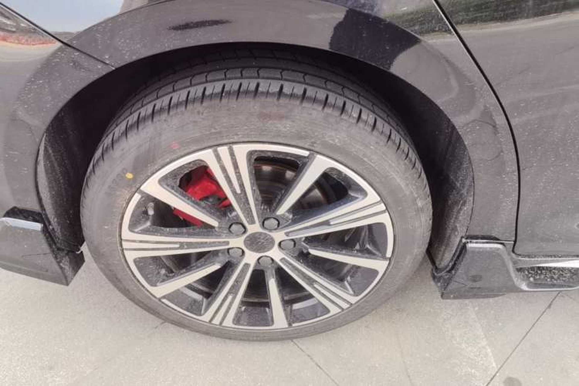 Used Geely Auto Preface 2025 Dongfang Yao 1.5TD Kunlun Edition Right Rear Wheel Hub