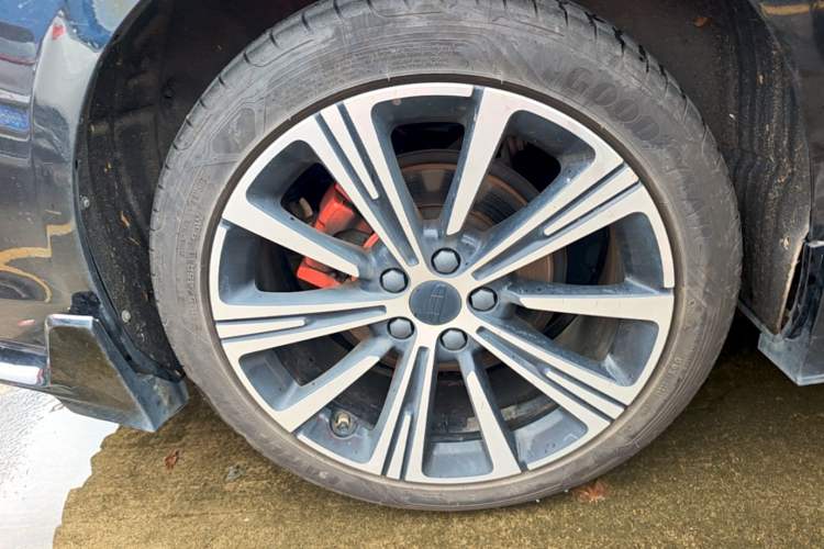 Used Geely Auto Preface 2025 Dongfang Yao 2.0TD Lanxing Edition Right Rear Wheel Hub