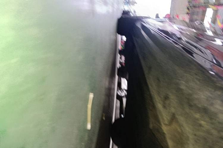Used Geely Auto Preface 2025 Dongfang Yao 1.5TD Fuyao Edition Right Side Sill