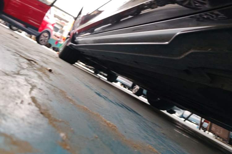Used Geely Auto Preface 2025 Dongfang Yao 1.5TD Kunlun Edition Right Side Sill