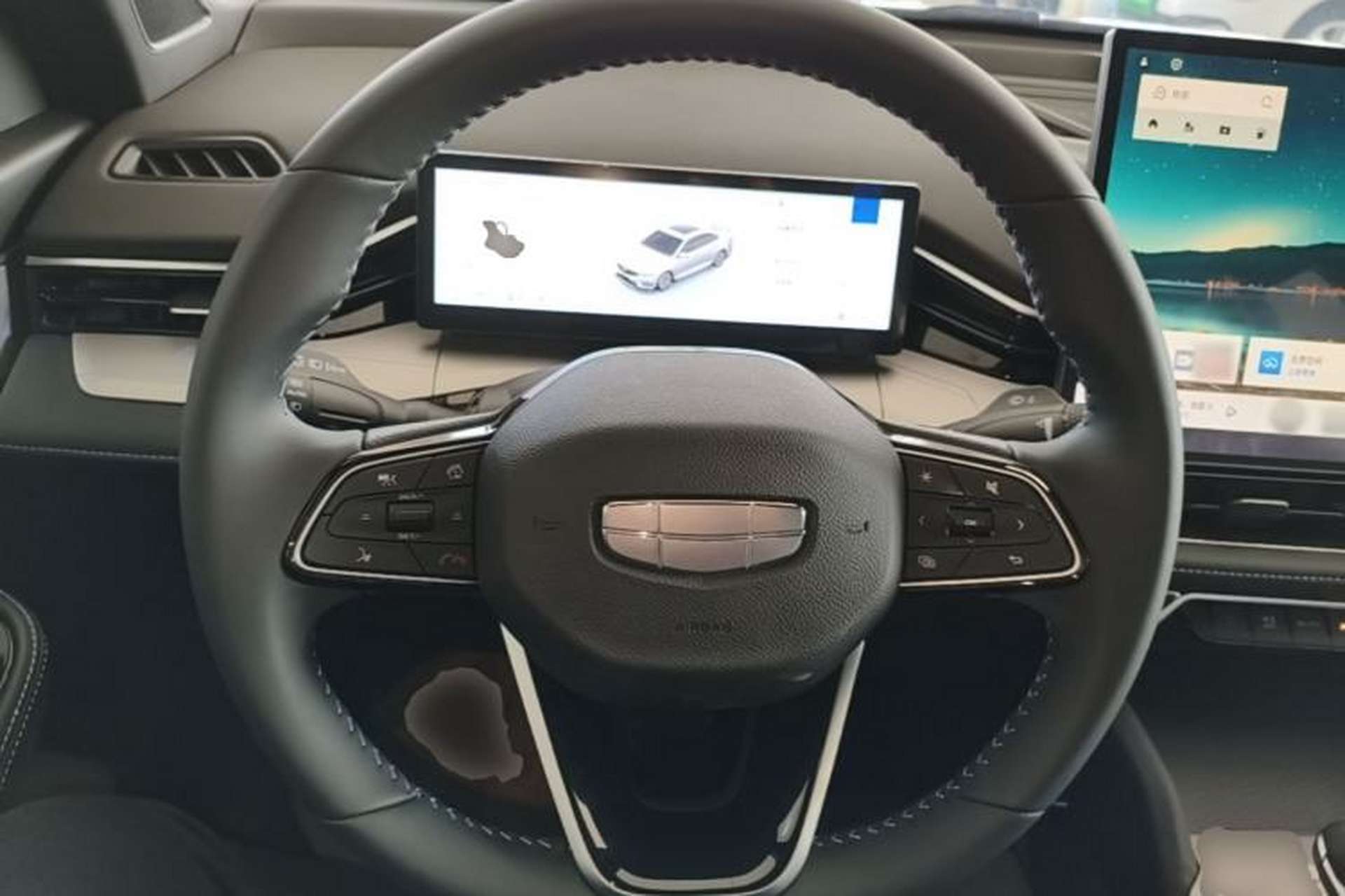 Used Geely Auto Preface 2025 Dongfang Yao 1.5TD Kunlun Edition Steering Wheel