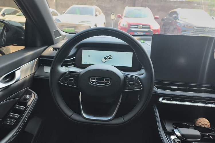 Used Geely Auto Preface 2025 Dongfang Yao 1.5TD Kunlun Edition Steering Wheel
