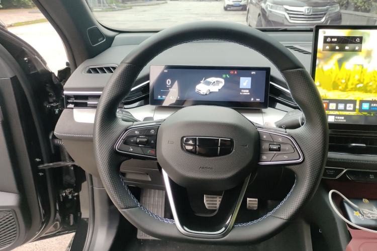 Used Geely Auto Preface 2025 Dongfang Yao 2.0TD Lanxing Edition Steering Wheel