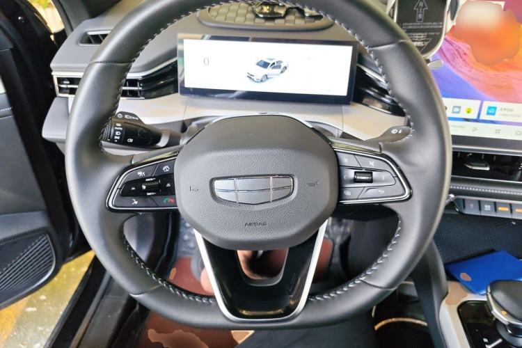 Used Geely Auto Preface 2025 Dongfang Yao 1.5TD Kunlun Edition Steering Wheel