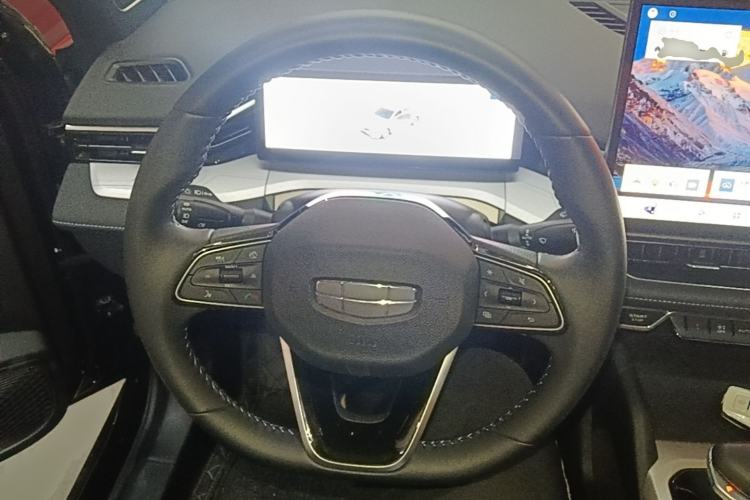 Used Geely Auto Preface 2025 Dongfang Yao 1.5TD Fuyao Edition Steering Wheel