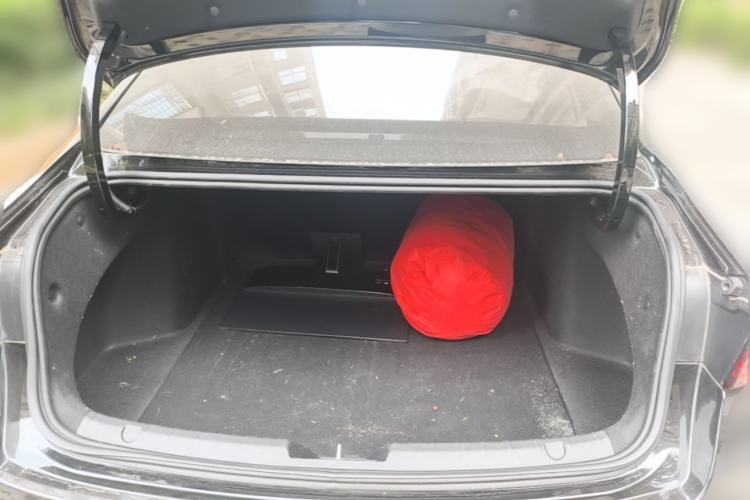 Used Geely Auto Preface 2025 Dongfang Yao 1.5TD Kunlun Edition Trunk