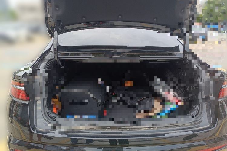 Used Geely Auto Preface 2025 Dongfang Yao 1.5TD Kunlun Edition Trunk