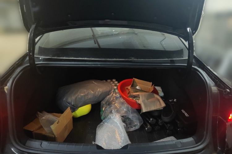 Used Geely Auto Preface 2025 Dongfang Yao 1.5TD Fuyao Edition Trunk