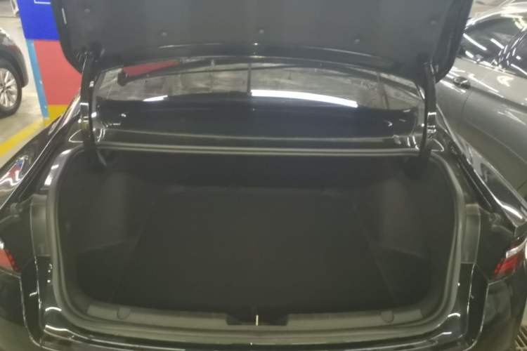 Used Geely Auto Preface 2025 Dongfang Yao 1.5TD Kunlun Edition Trunk