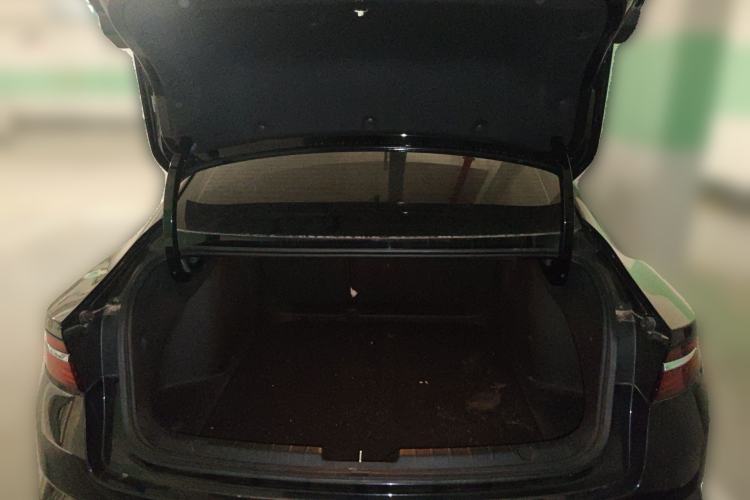 Used Geely Auto Preface 2025 Dongfang Yao 1.5TD Kunlun Edition Trunk