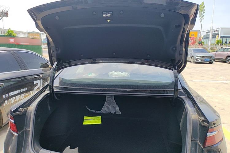 Used Geely Auto Preface 2025 Dongfang Yao 2.0TD Jin Chao Edition Trunk