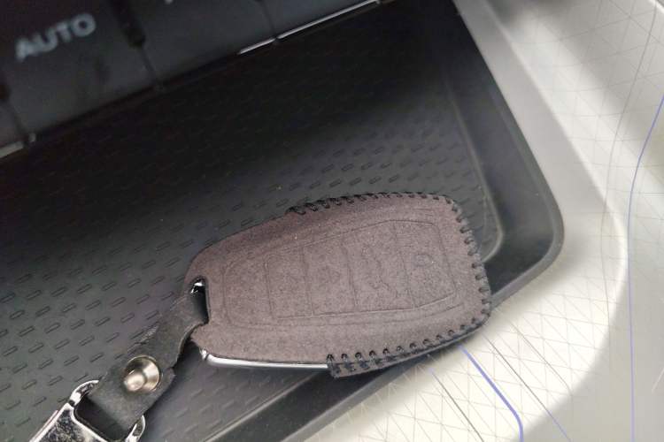 Used Geely Auto Preface 2025 Dongfang Yao 1.5TD Kunlun Edition Vehicle Key