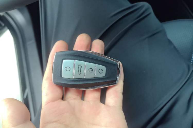 Used Geely Auto Preface 2025 Dongfang Yao 1.5TD Kunlun Edition Vehicle Key