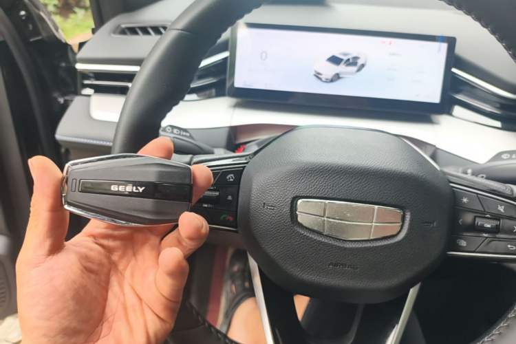 Used Geely Auto Preface 2025 Dongfang Yao 1.5TD Kunlun Edition Vehicle Key