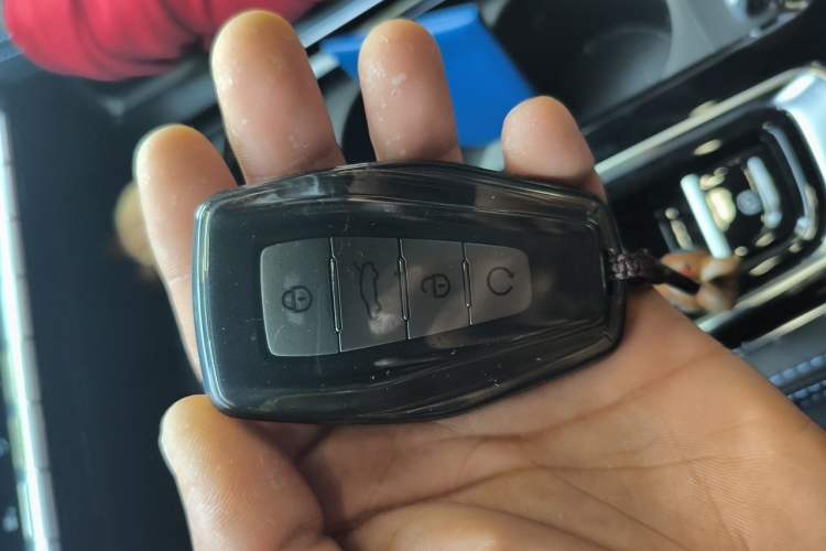 Used Geely Auto Preface 2025 Dongfang Yao 1.5TD Kunlun Edition Vehicle Key
