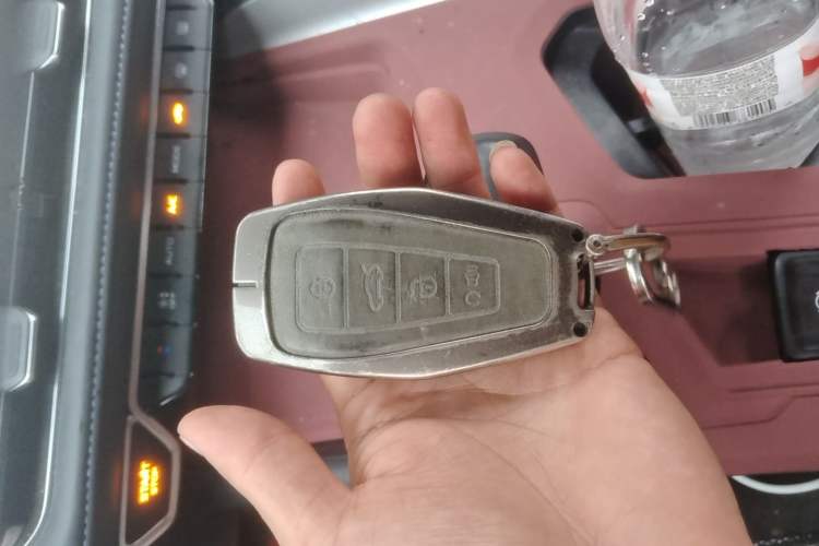 Used Geely Auto Preface 2025 Dongfang Yao 1.5TD Kunlun Edition Vehicle Key