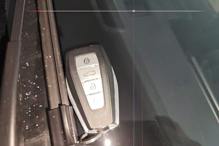 Used Geely Auto Preface 2025 Dongfang Yao 2.0TD Lanxing Edition Vehicle Key
