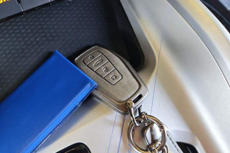 Used Geely Auto Preface 2025 Dongfang Yao 1.5TD Kunlun Edition Vehicle Key
