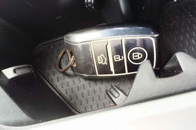 Used Geely Auto Preface 2025 Dongfang Yao 1.5TD Kunlun Edition Vehicle Key