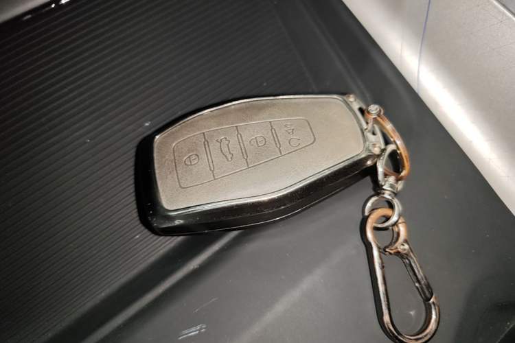 Used Geely Auto Preface 2025 Dongfang Yao 1.5TD Kunlun Edition Vehicle Key
